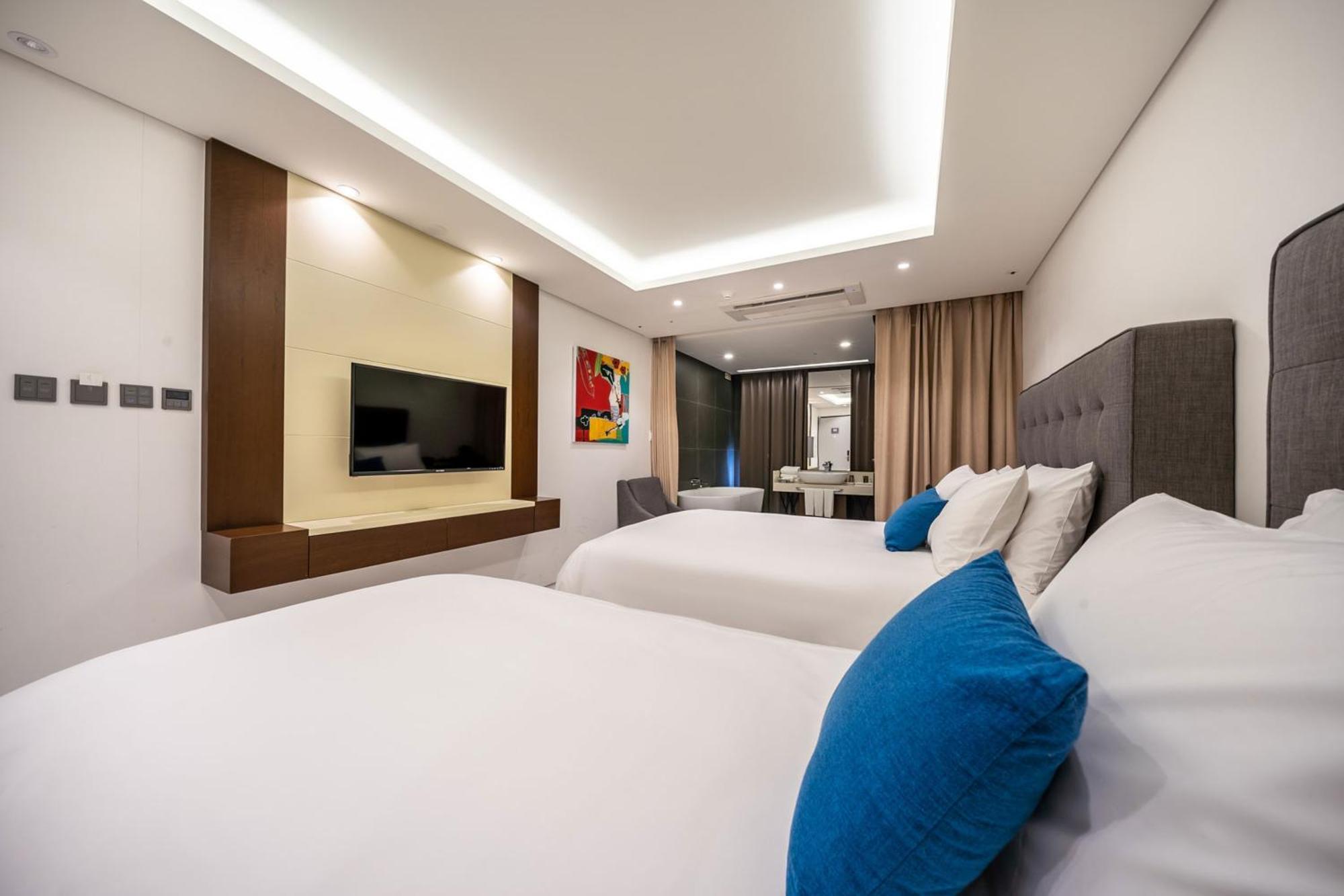 Sweet May Seogwipo Hotel Exterior photo
